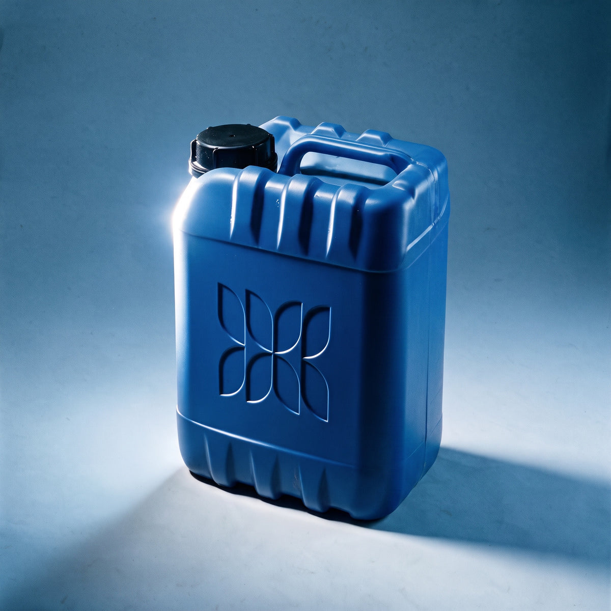 Química Dupsa — bidón azul, geometría alineada